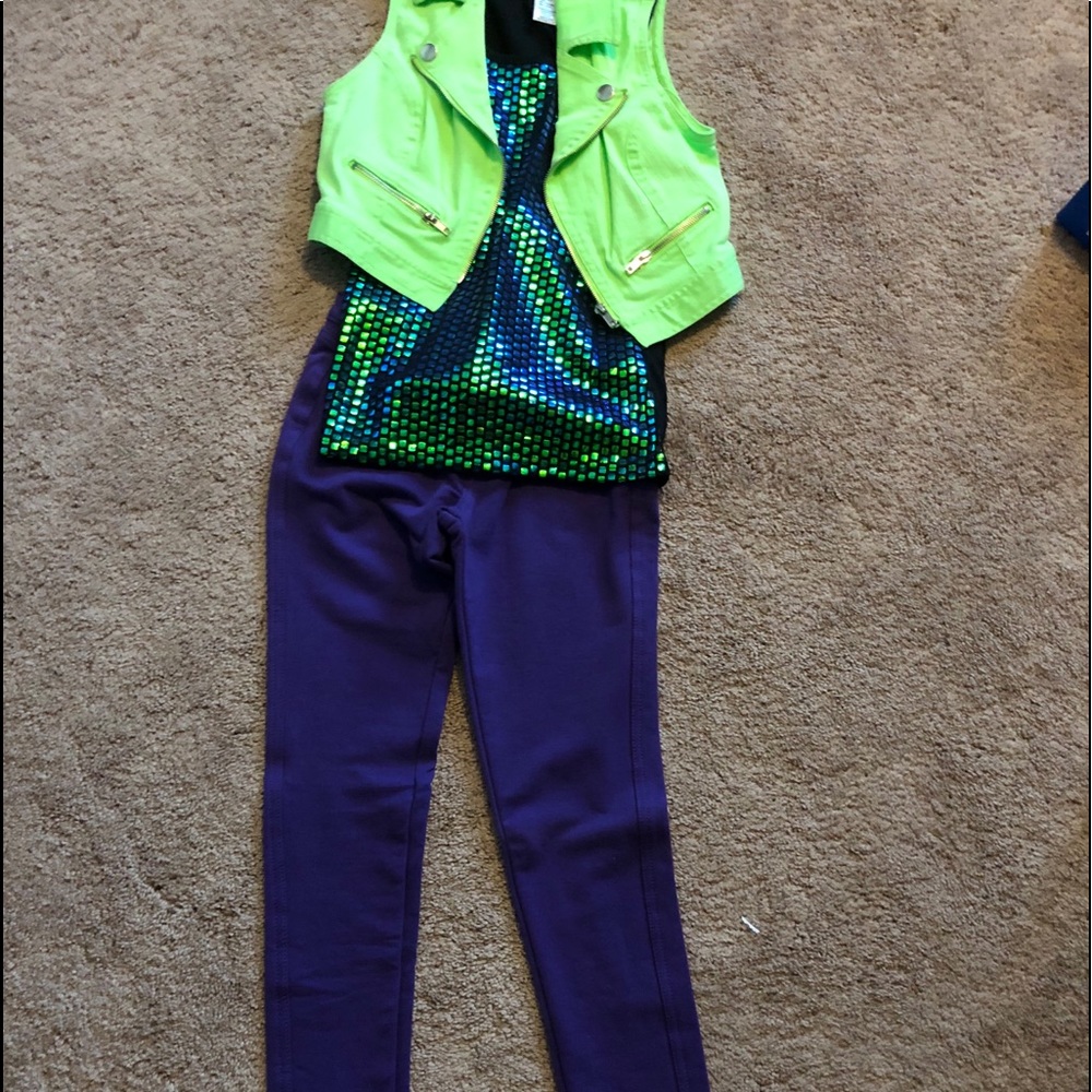 dance costume/outfit